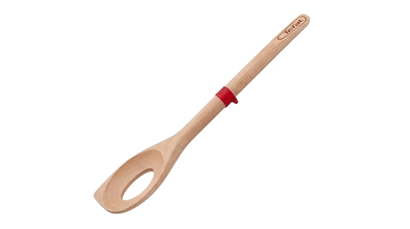 Dřevěná vařečka Tefal Ingenio Wood s otvorem na rizoto a červeným silikonovým kroužkem na rukojeti.