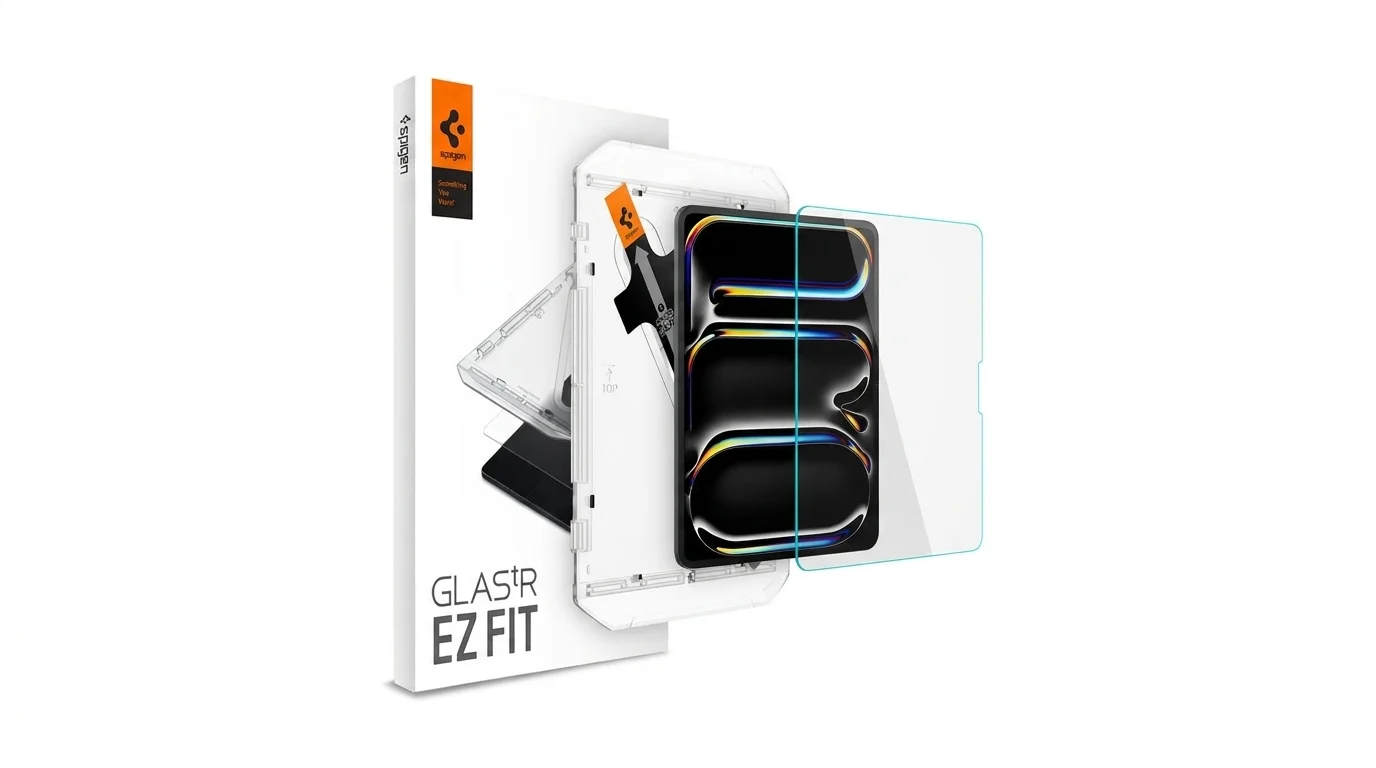 Balení ochranného skla Spigen Glas.tR EZ Fit pro iPad Pro s instalačním rámečkem a tvrzeným sklem.