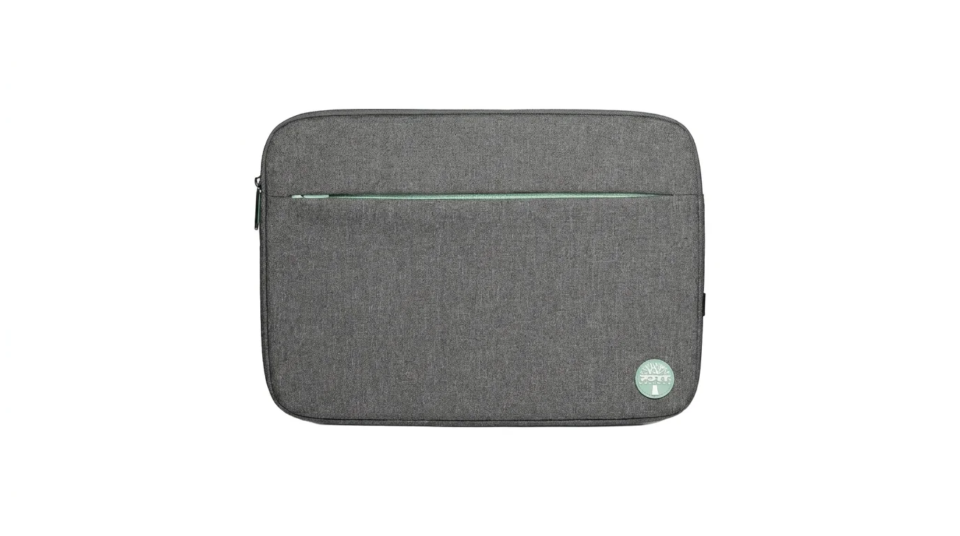 Sivé puzdro na notebook Port Designs Yosemite ECO s predným vreckom na zips a okrúhlym logom v spodnom rohu.