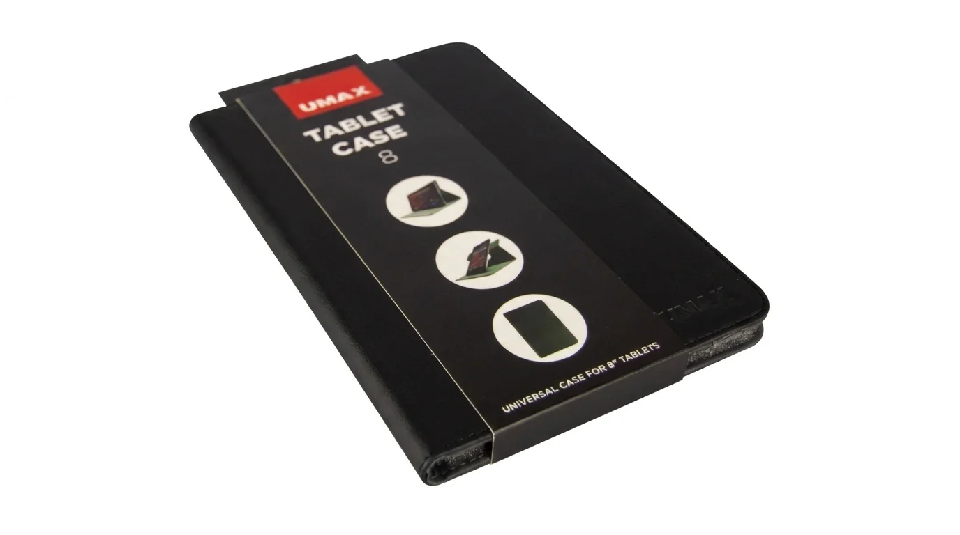 Černé pouzdro pro tablet UMAX 8" s papírovým prodejním páskem na bílém pozadí.