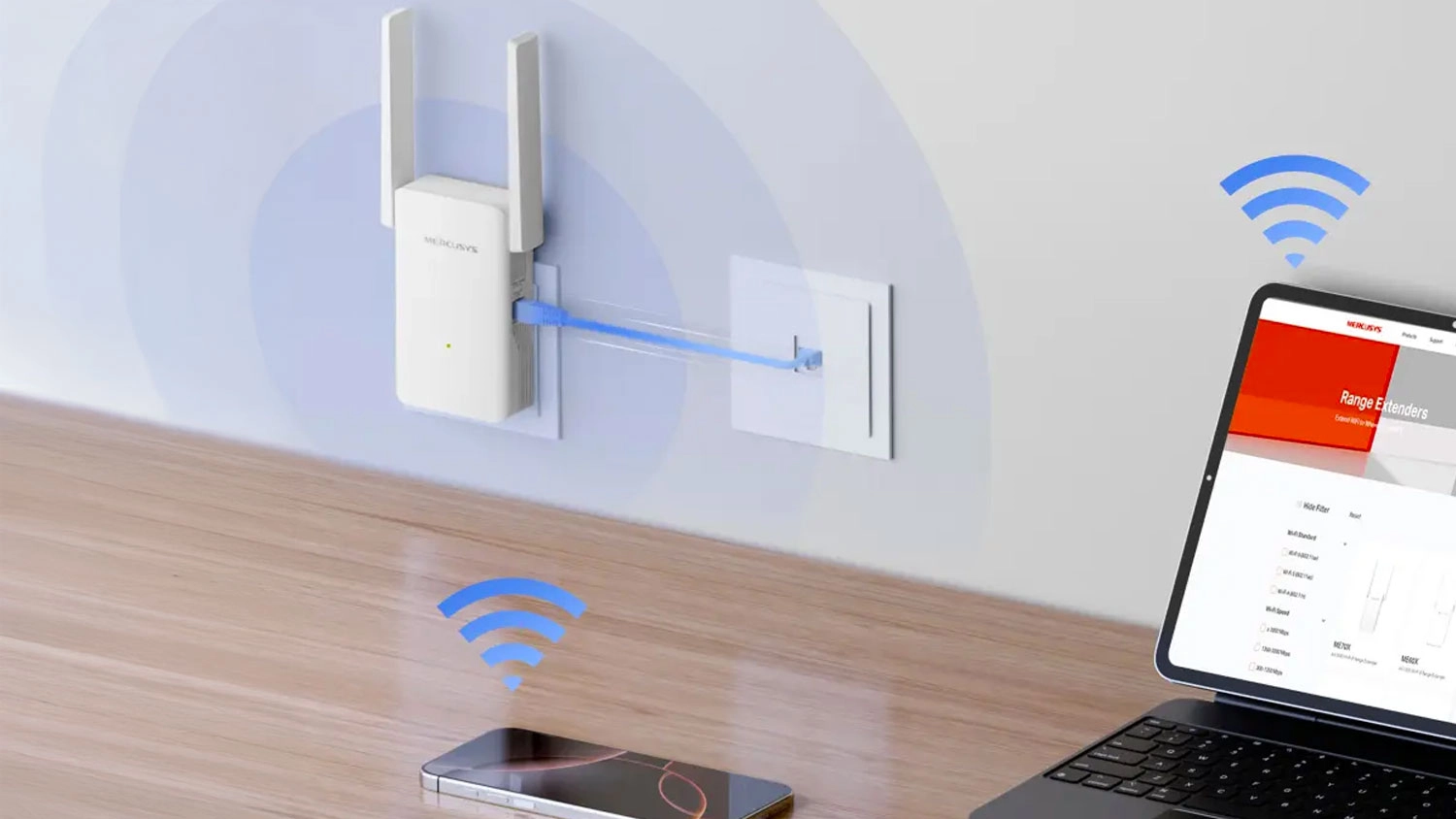 Extender MERCUSYS ME80X zapojený do zásuvky vysílá Wi-Fi signál k chytrému telefonu a notebooku na stole.