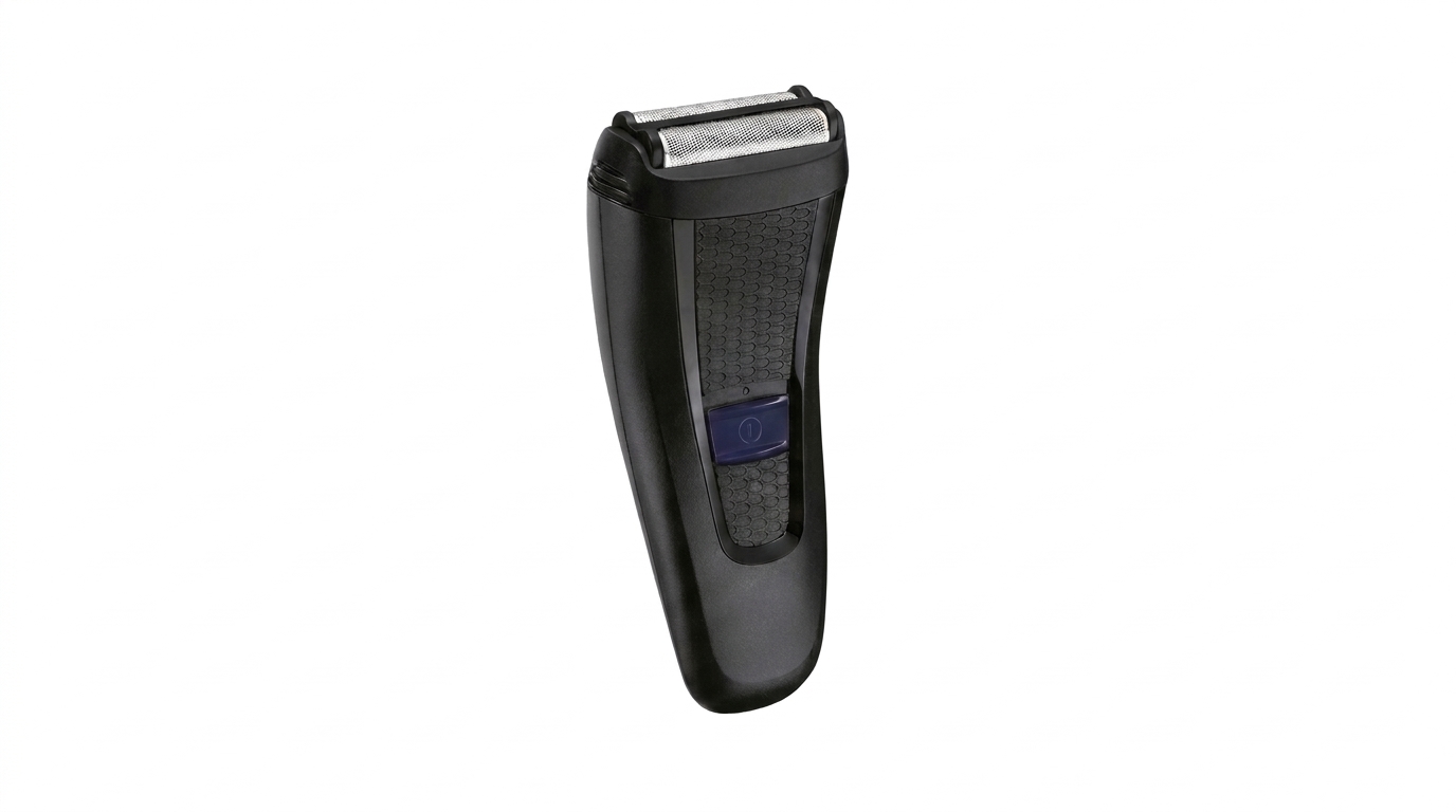 Černý planžetový holicí strojek Remington F2002 se dvěma stříbrnými planžetami na bílém pozadí.