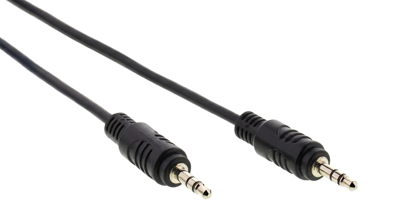 Černý audio kabel Sencor SAV 105-008 zakončený dvěma konektory Jack 3,5 mm.