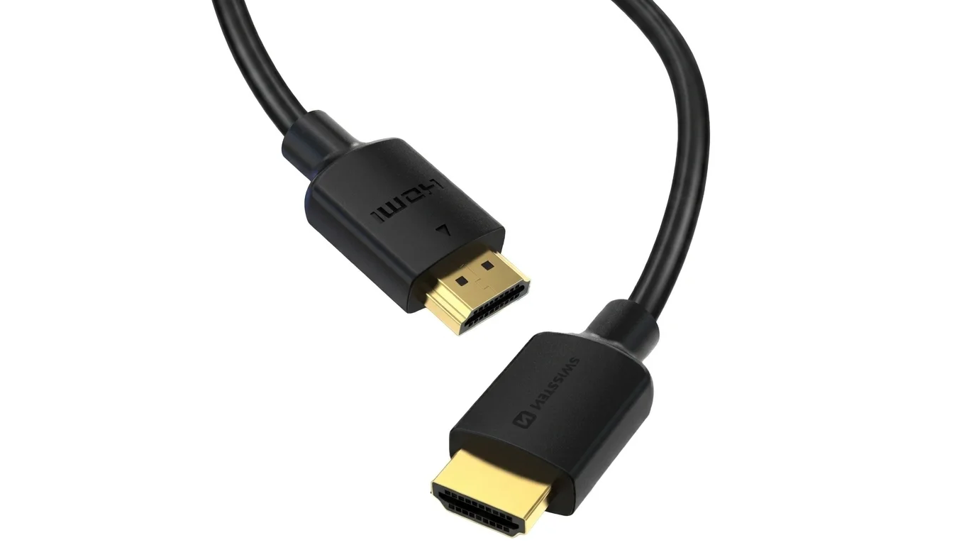 Černý HDMI kabel Swissten se dvěma pozlacenými koncovkami.