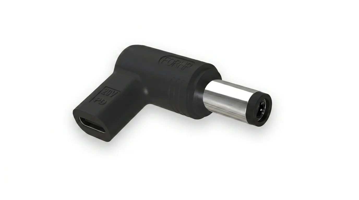 Černá pravoúhlá napájecí redukce Aligator s USB-C vstupem a výstupním konektorem 7,4 × 5,0 mm pro notebooky HP.
