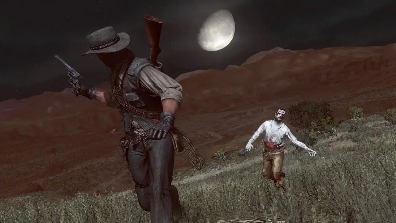 John Marston s revolverom v ruke uteká pred zombíkom v nočnej krajine pod splnom mesiaca v hre Red Dead Redemption: Undead Nightmare.
