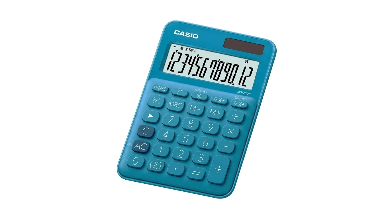 Modrá stolní kalkulačka Casio MS-20UC s 12místným LCD displejem a solárním panelem.