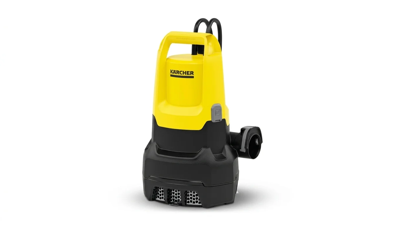 Žluto-černé ponorné kalové čerpadlo Kärcher SP 22.000 Dirt s ergonomickým madlem a boční přípojkou pro hadici.