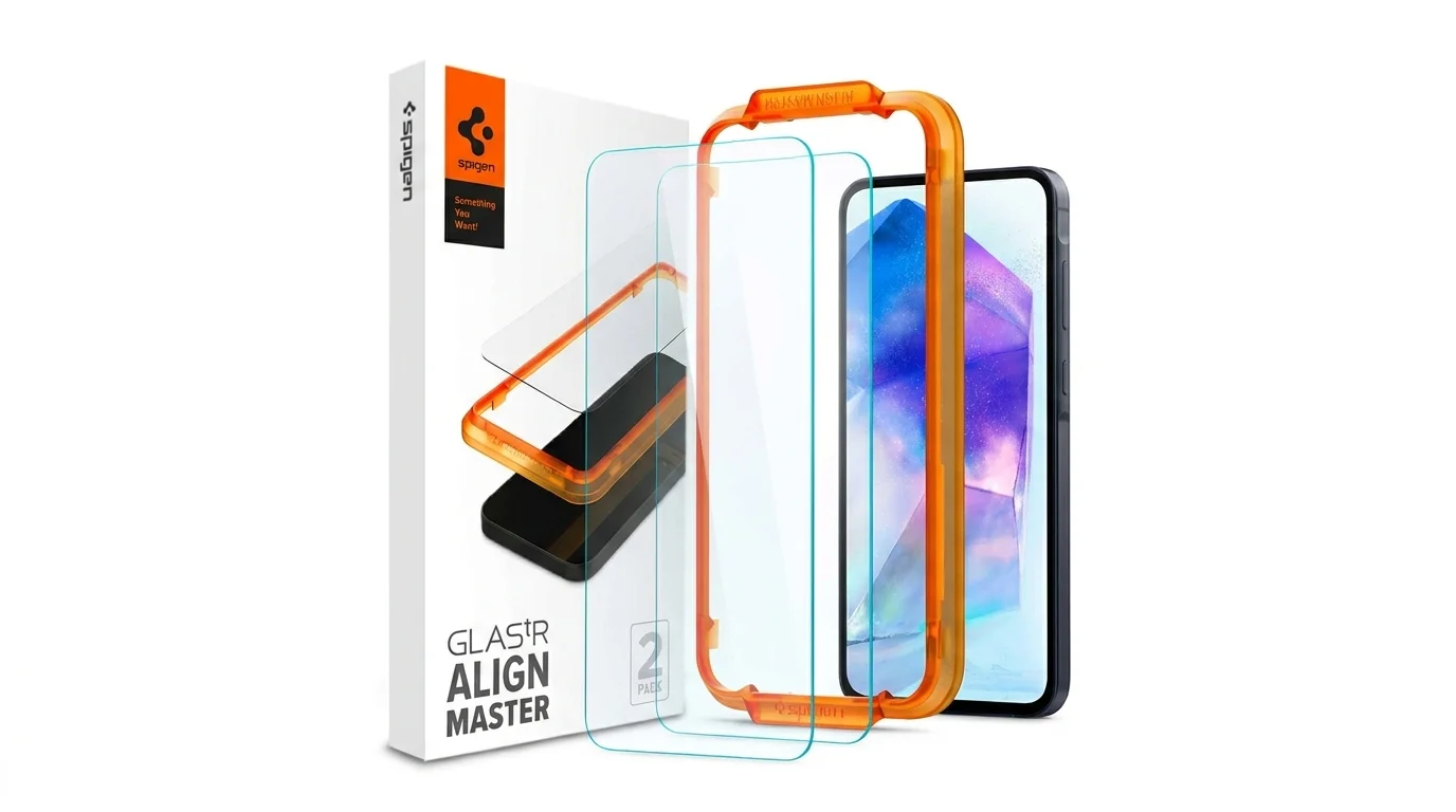 Krabička Spigen Glas.tR AlignMaster se dvěma ochrannými skly, oranžovým instalačním rámečkem a telefonem Samsung Galaxy A55.