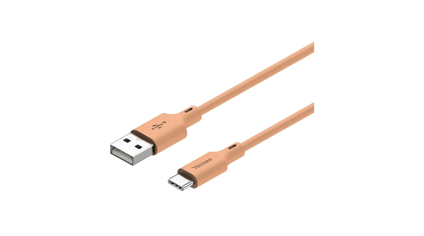 Oranžový silikonový kabel Yenkee YCU 315 OE s konektory USB-A a USB-C.
