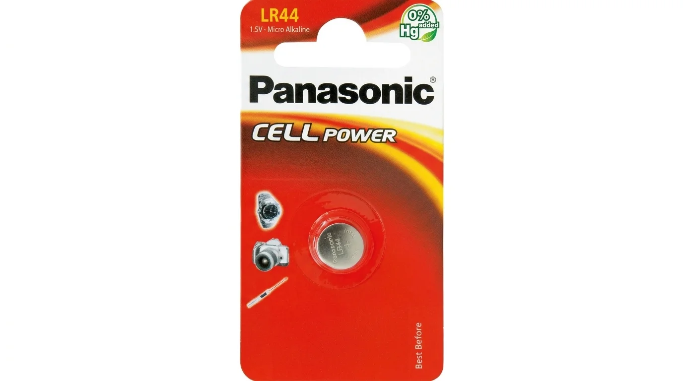 Blistrové balení s jednou alkalickou knoflíkovou baterií Panasonic Cell Power LR44 o napětí 1,5 V.