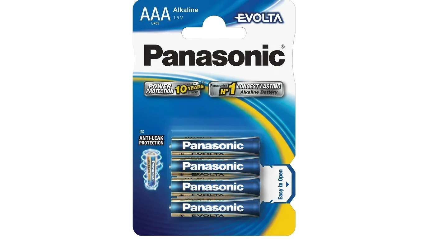 Blistrové balení se čtyřmi mikrotužkovými alkalickými bateriemi Panasonic Evolta AAA 1,5 V.