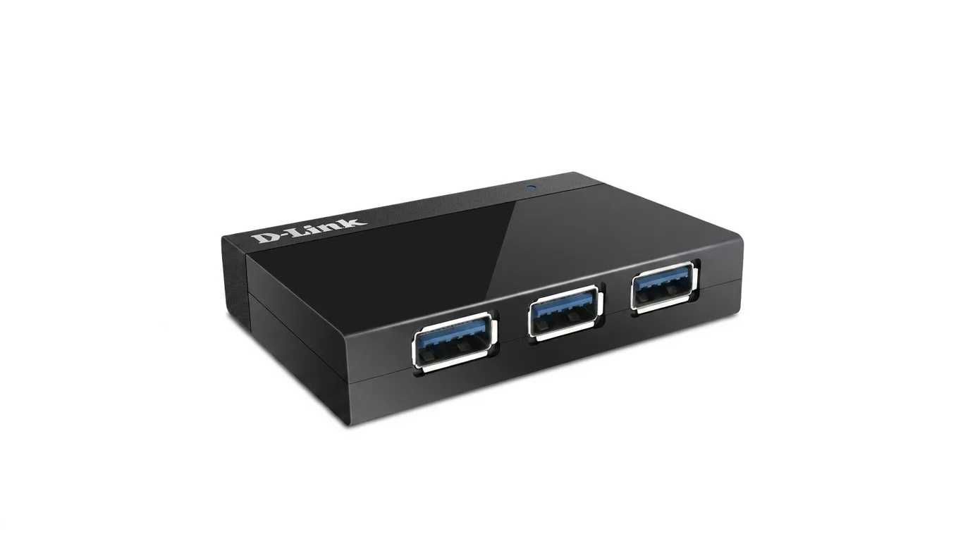 Černý USB hub D-Link DUB-1340 s lesklou horní stranou a třemi porty USB-A na přední straně.