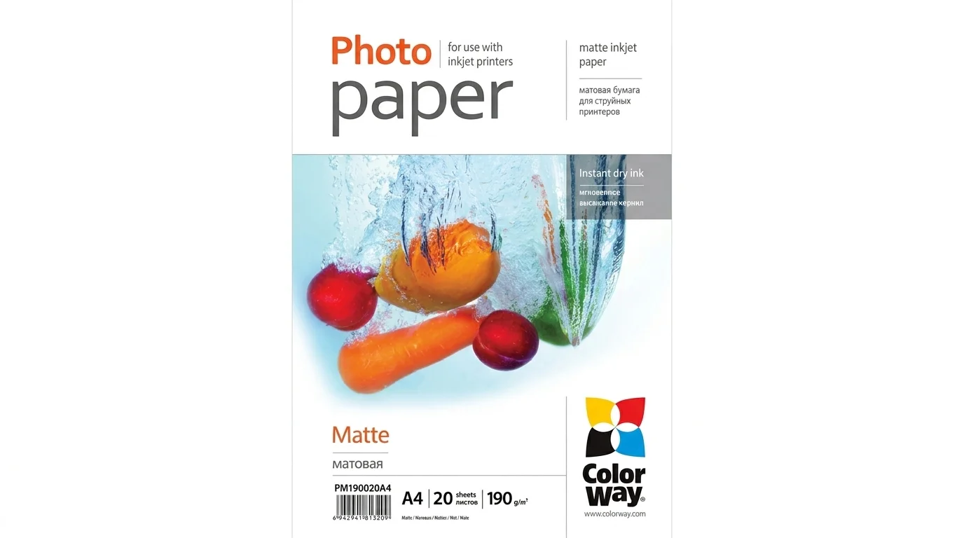 Balení matného fotopapíru ColorWay Matte A4 o gramáži 190 g/m² s motivem ovoce a zeleniny ve vodě.