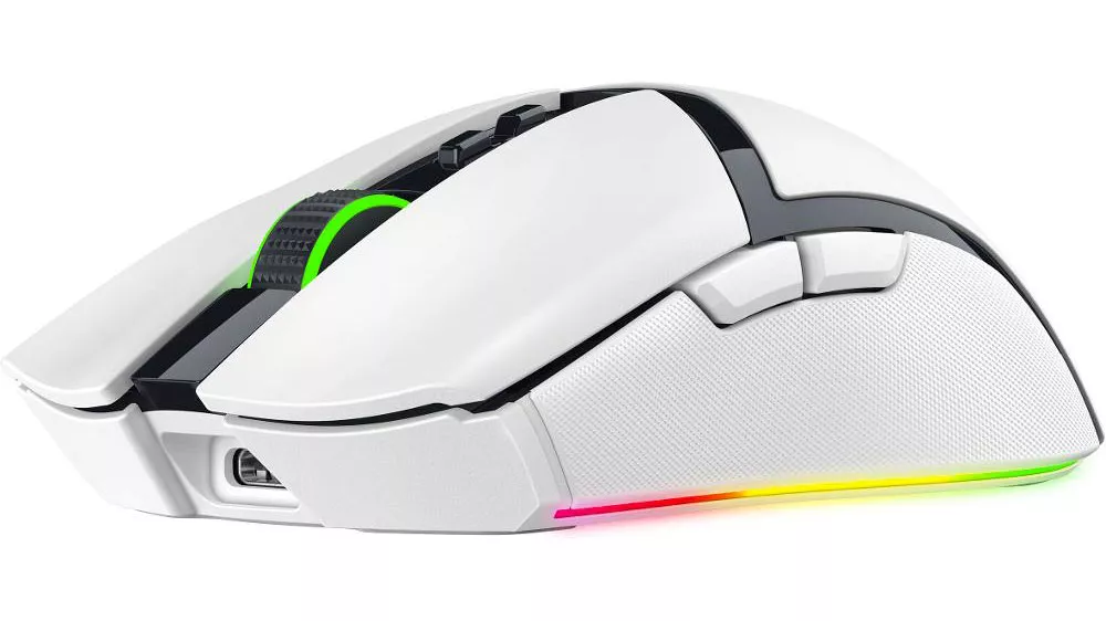 Biela herná myš Razer Cobra Pro s bočnými tlačidlami, textúrovanou bočnicou a farebným RGB podsvietením na koliesku aj spodnej hrane.