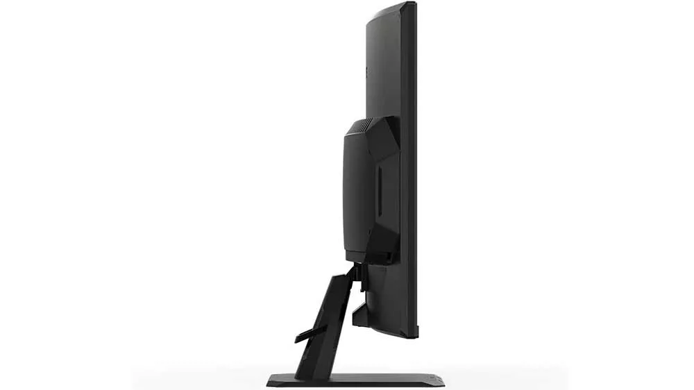 Bočný pohľad na čierny zakrivený herný monitor GIGABYTE GS32QCA umiestnený na stojane.